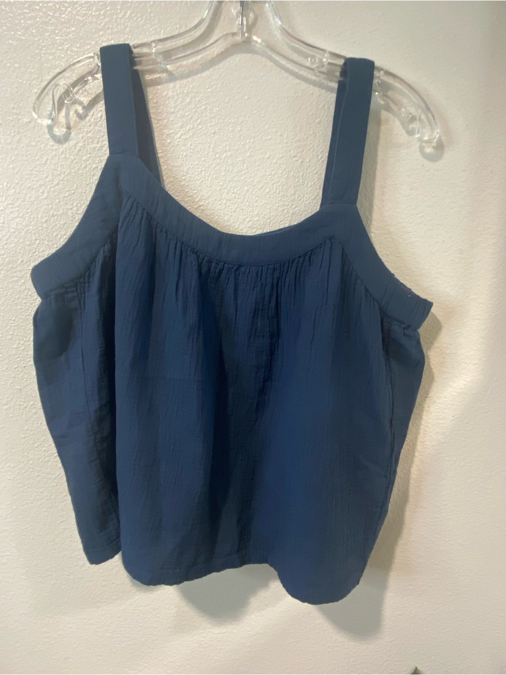 Pact Sleeveless Gauzy Top Womens  Large Classic Navy Tank